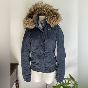Medium Navy Hollister waist length bomber jacket